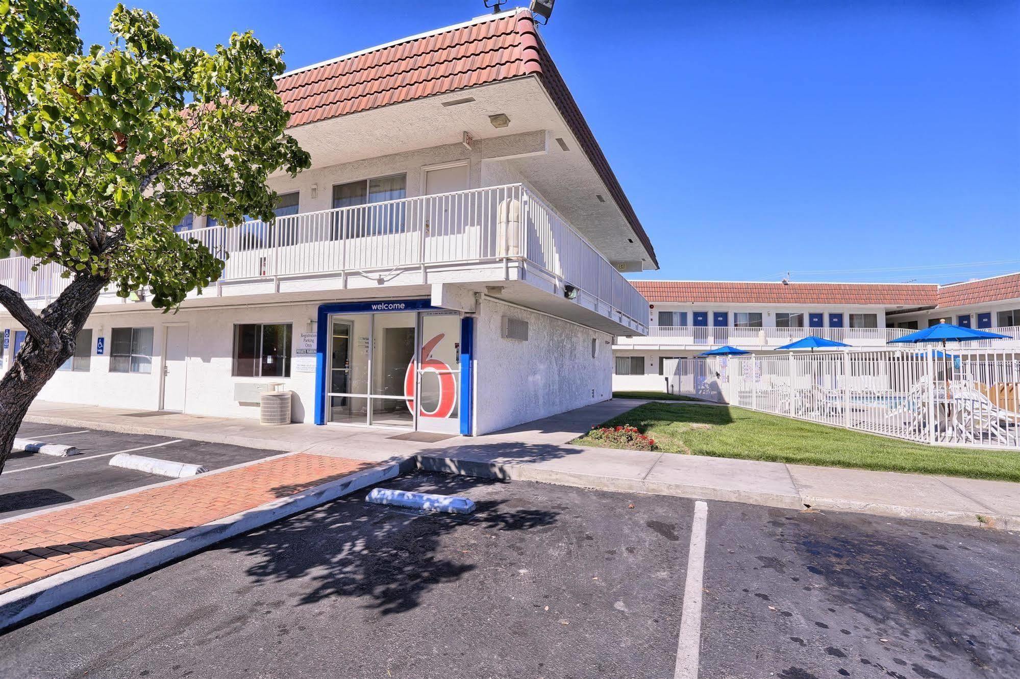 Motel 6-Pittsburg, Ca Exteriör bild